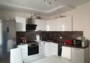 Натяжные потолки для кухни